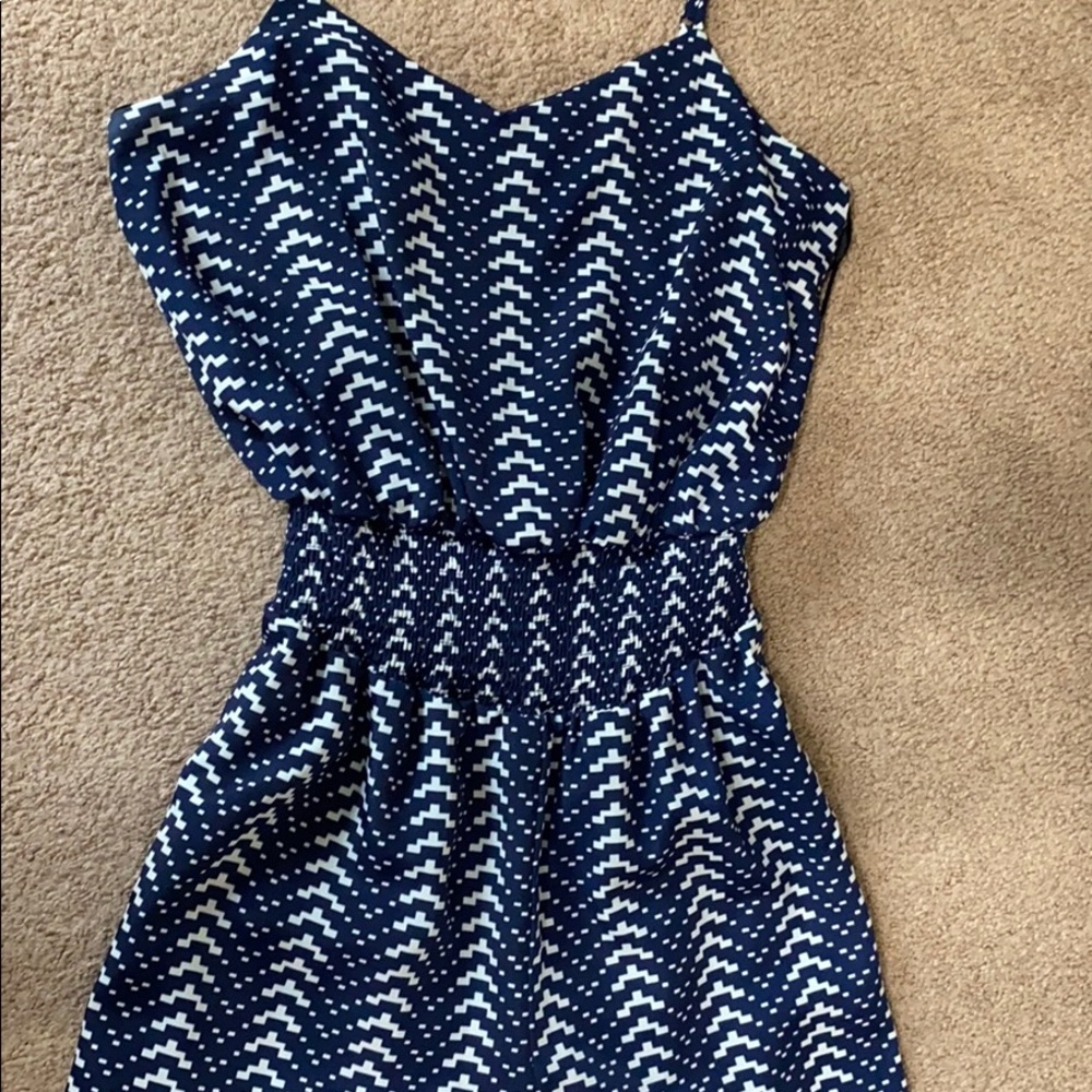 Jumpsuit - Picture 5 of 6